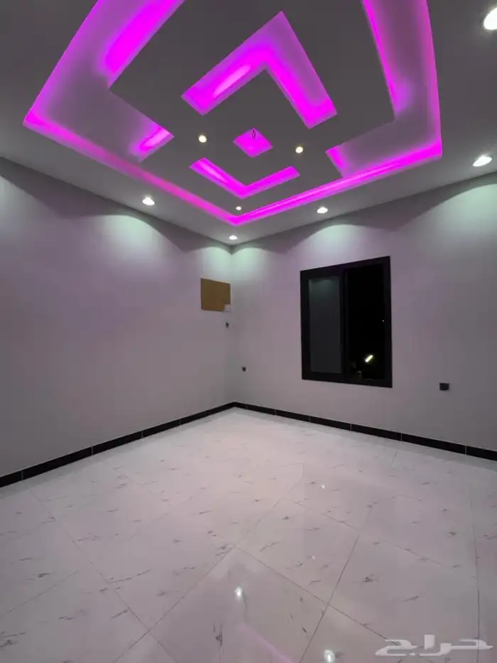 شقه اربع غرف للبيع 13