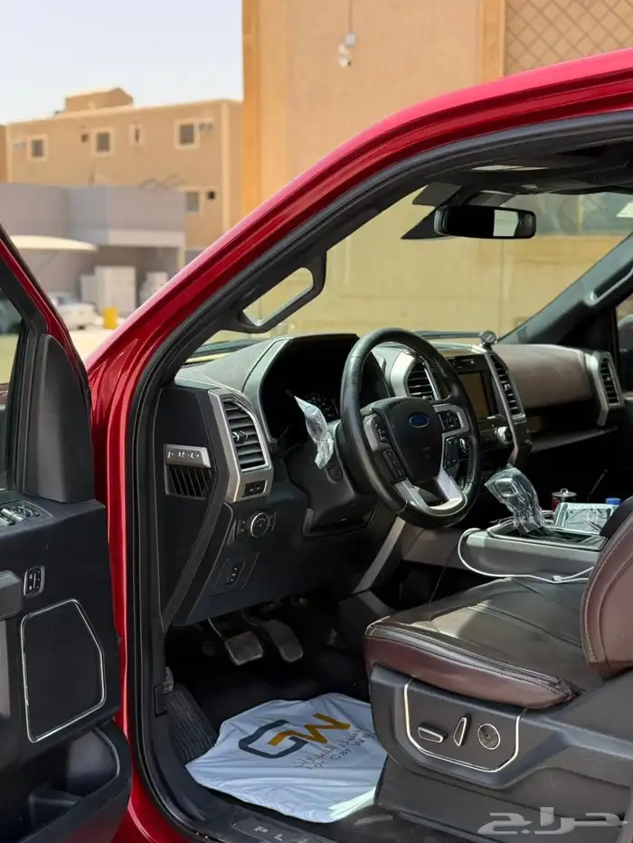 للبيع f150 موديل2016 بلاتينيوم8 سلندر 2
