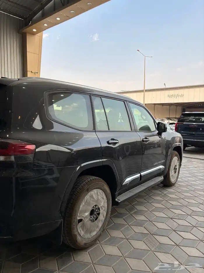 لاندكروزر 2025 L5 2