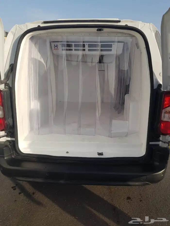 توصيل ونقل البضايع 1