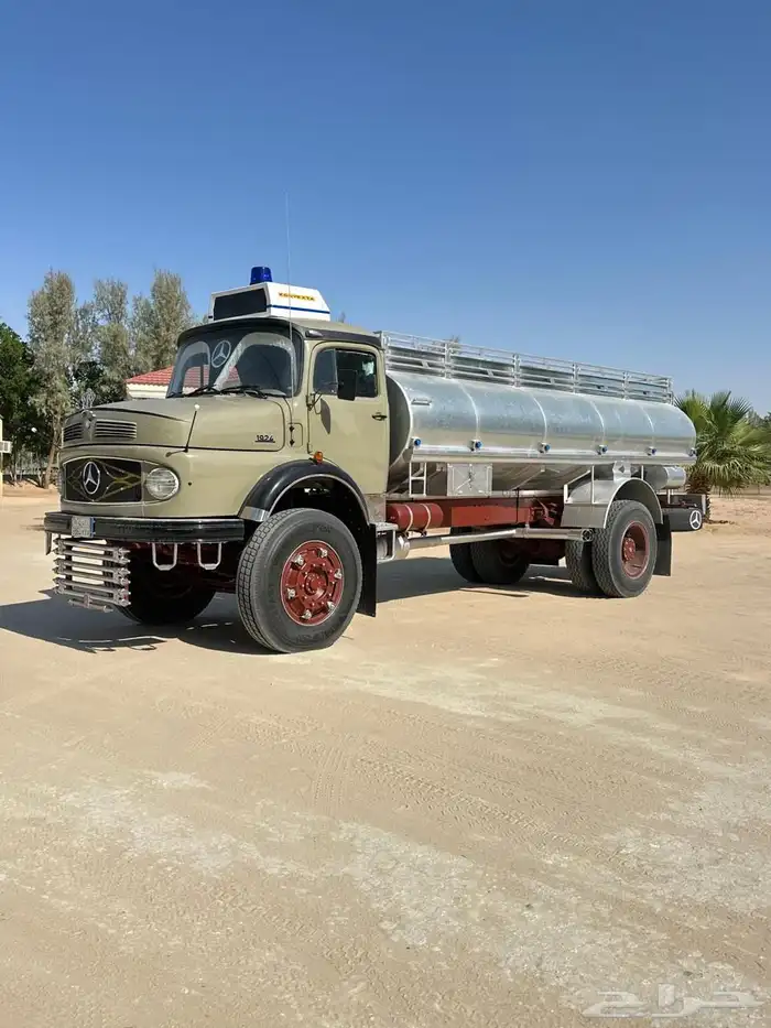 وايت عايدي بوز موديل 1983 جفالي اساس فكسه 0