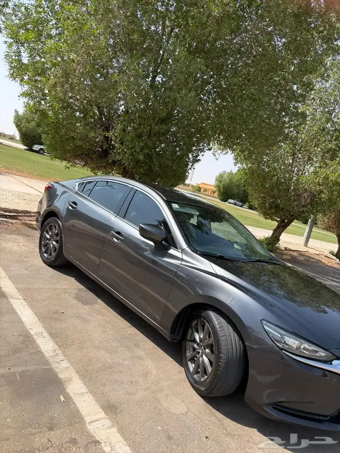 للبيع مازدا 6 2020 او البدل بكامري 18  19  20 0