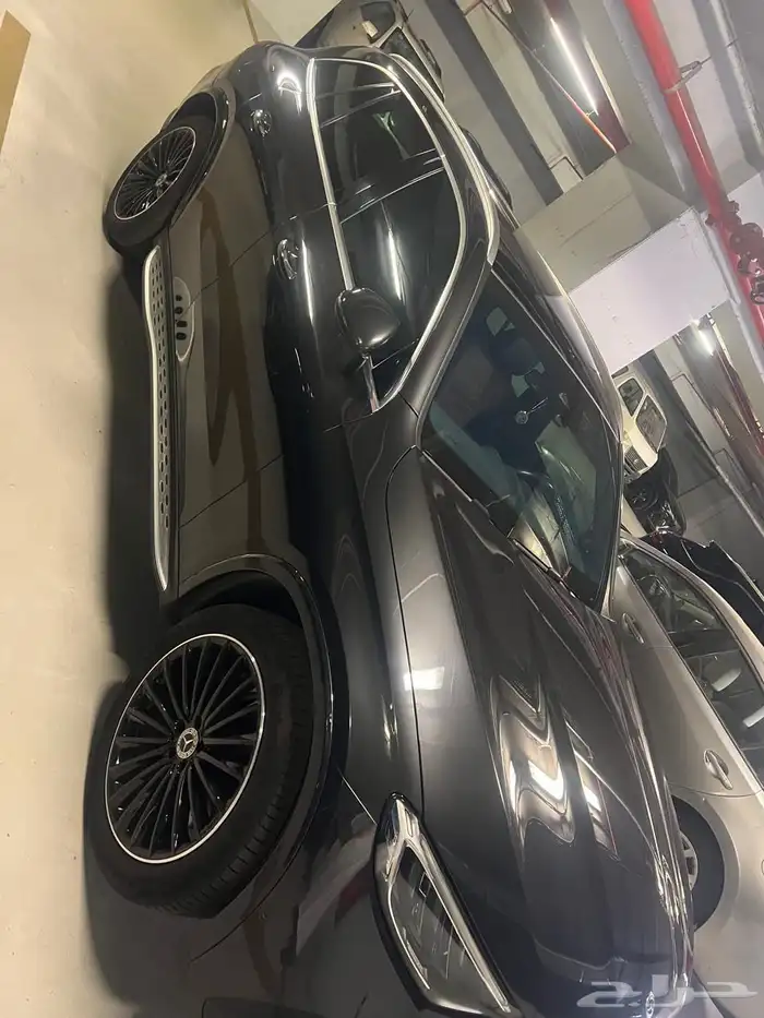مرسيدس glc200 للبيع الممشى 13 الف 5