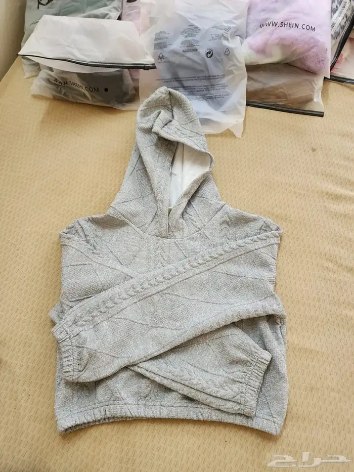 ملابس شي ان فساتين وجاكيتات بناتيه وبلايز 15