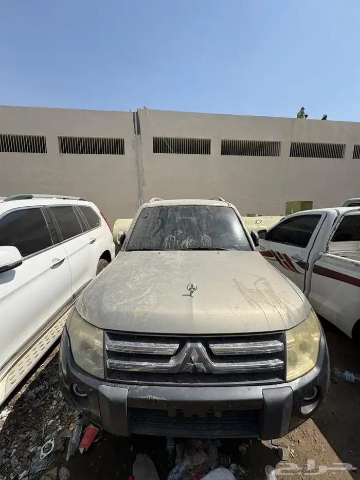 جيب باجيرو موديل 2007 (( لوحات خليجيه تشليح )) 1