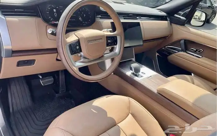 للبيع رانج روفر 2024 فئه Auto ممشى قليل جدا وارد كندا 3