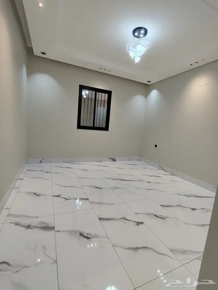 للبيع روف علوي مع بايكه سياره شمال خميس مشيط 10