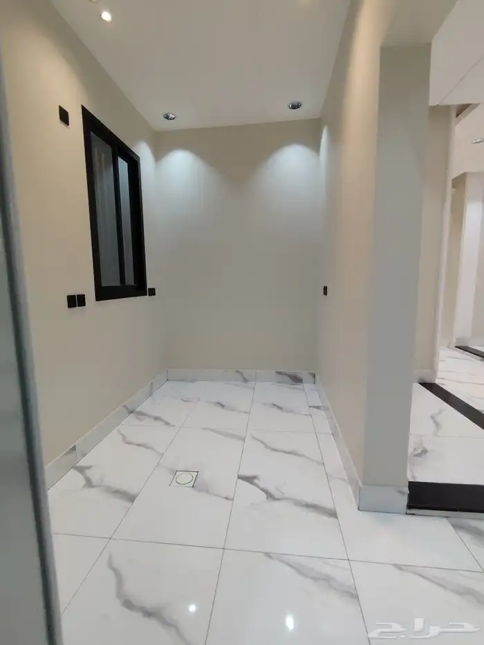 للبيع روف علوي مع بايكه سياره شمال خميس مشيط 13