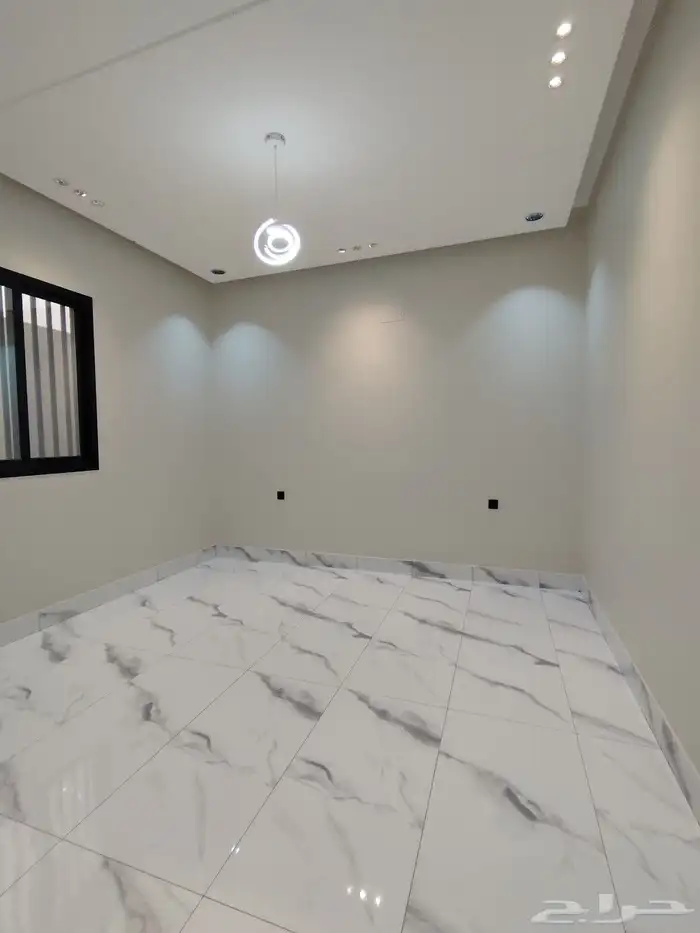 للبيع روف علوي مع بايكه سياره شمال خميس مشيط 12