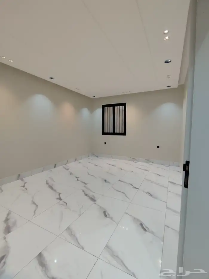 للبيع روف علوي مع بايكه سياره شمال خميس مشيط 4