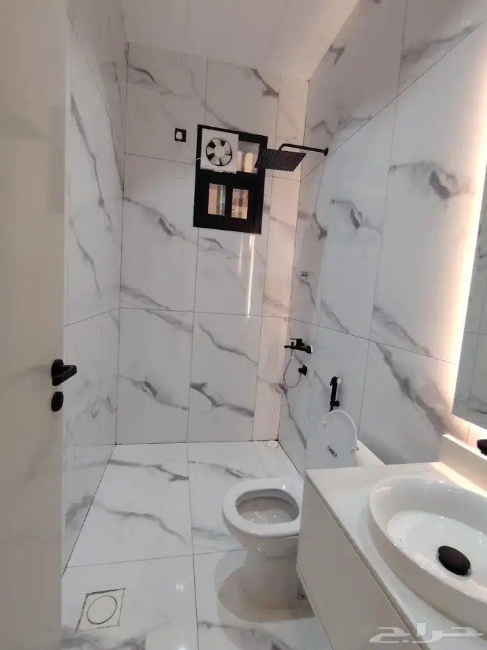 للبيع روف علوي مع بايكه سياره شمال خميس مشيط 9