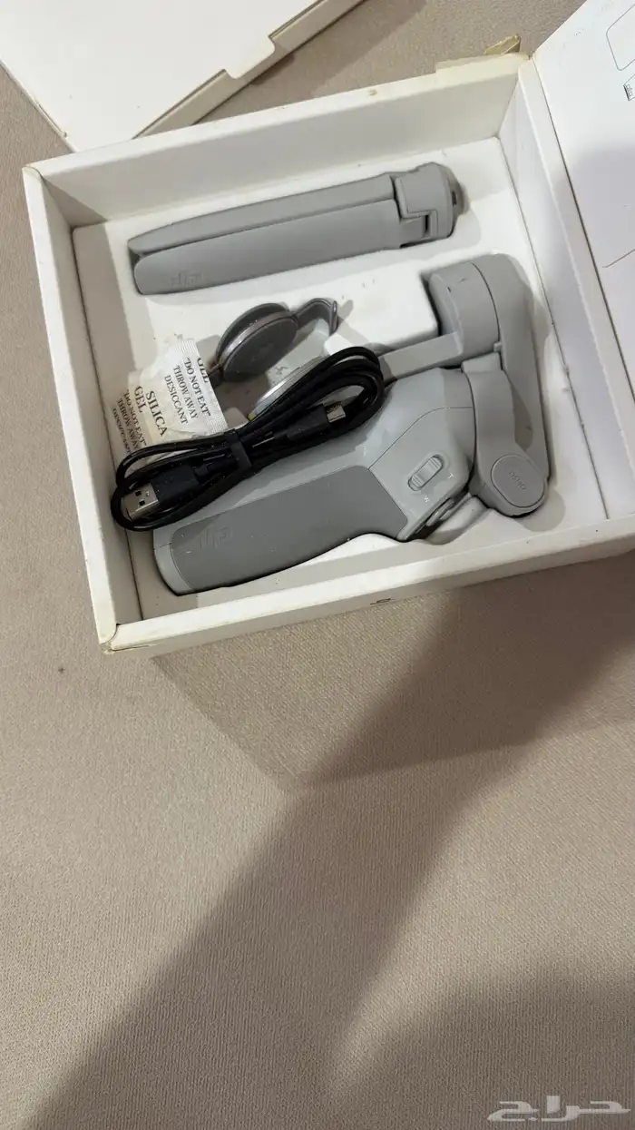 عصا تصوير من شركة dji 1