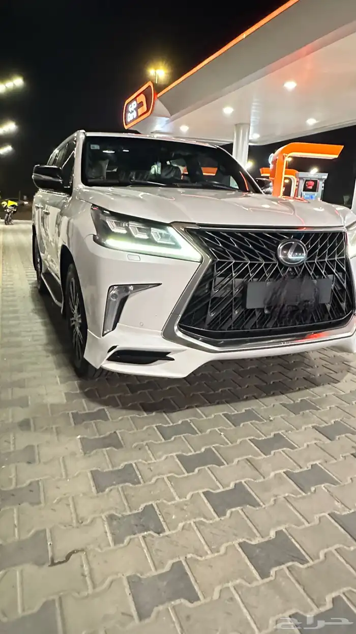 جيب لكزس LX 570 0