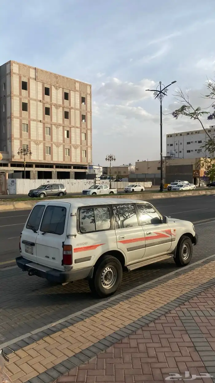 جيب تويوتا 1996 7