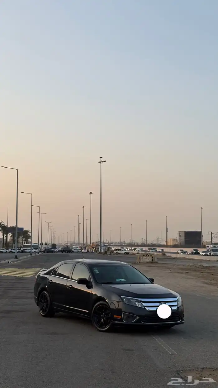 فورد فيوجن SEL شبه مخزن 2