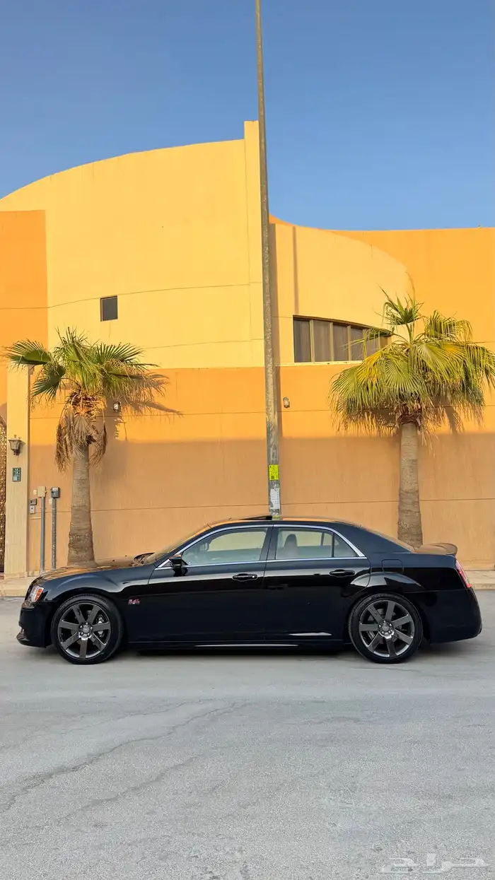 كرايسلر Srt بلاك اديشن 2013 12