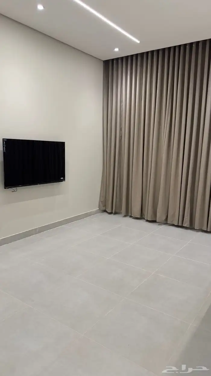 شقه للايجار 24