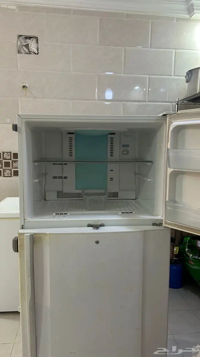ثلاجة توشيبا للبيع مقاس 18 قدم على السوم 1