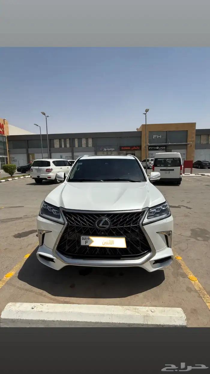 لكزس LX570S جيب 0