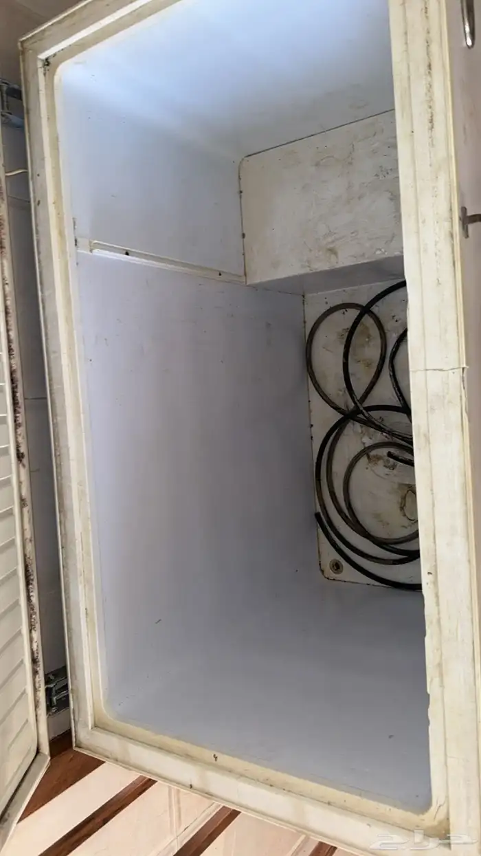 ثلاجه فريزر وجرات فول ومكينه بروست 2