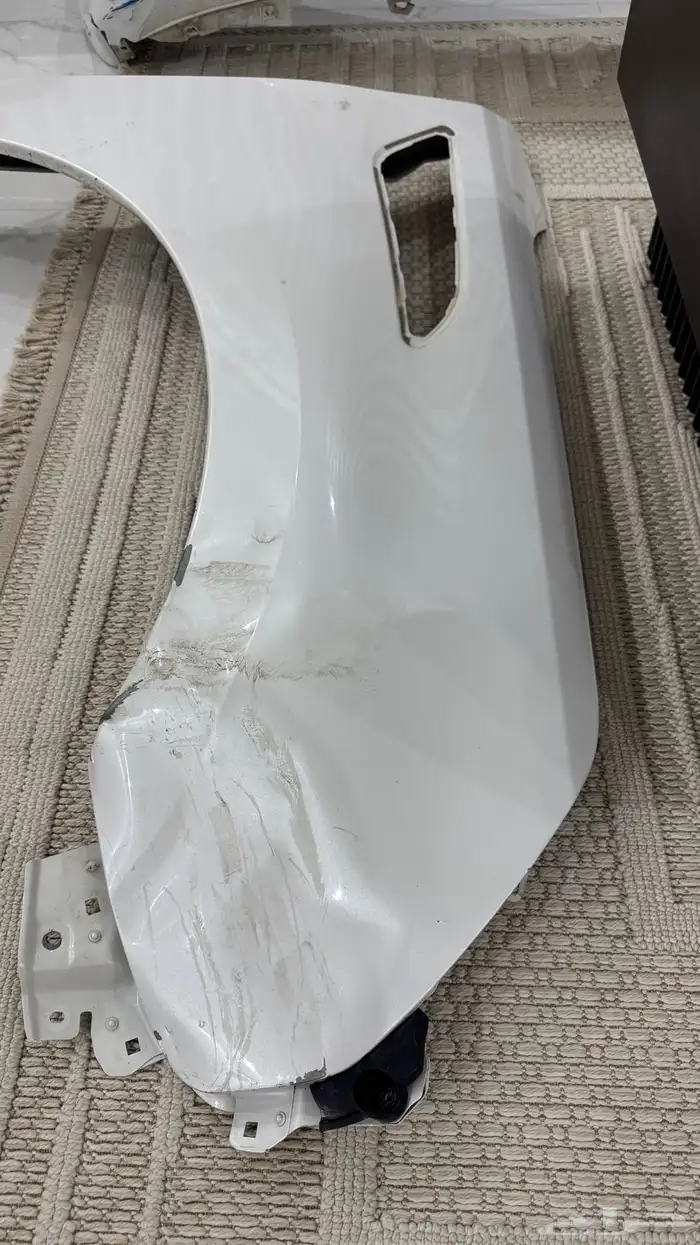 صدام ورفرف باترول 2020-2024 7