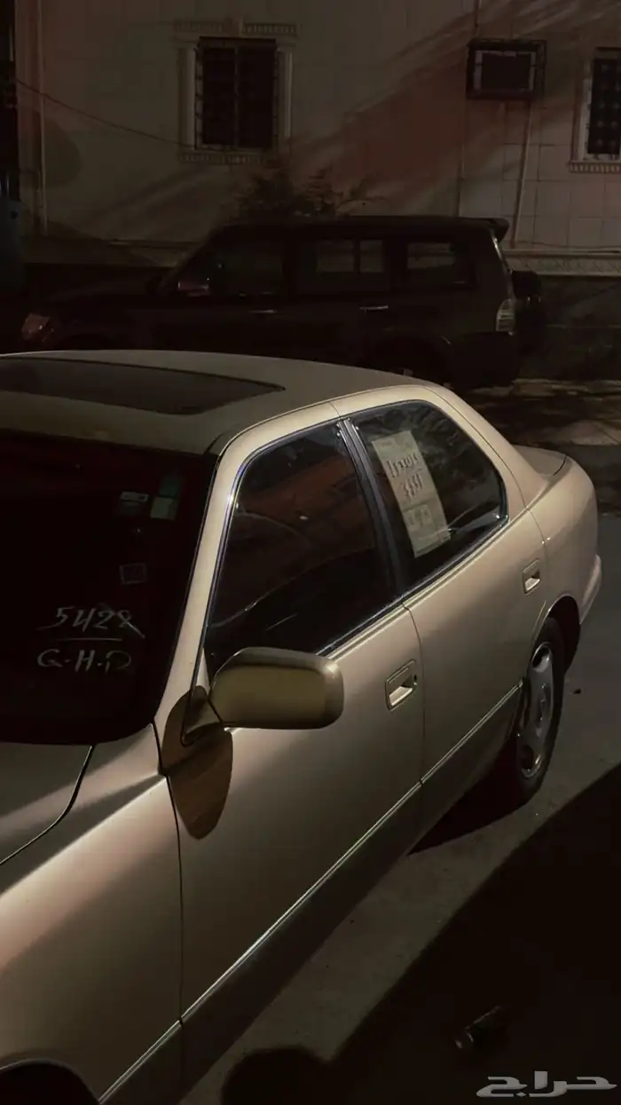 لكزس LS400 موديل 1999 17