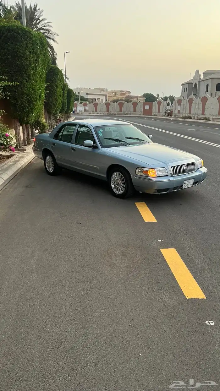 فورد جراند ماركيز ممشى قليل نظيف جدا 3