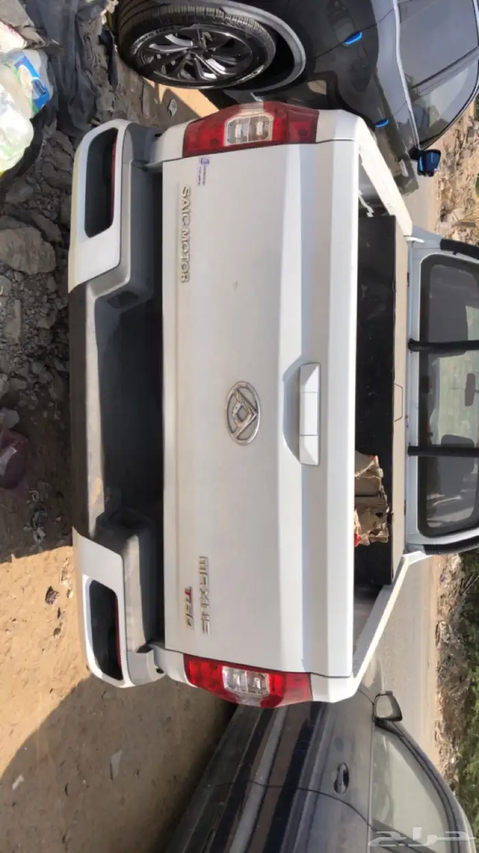 في شمعات في جنود فيها طاسه جنود واستوبات. 2