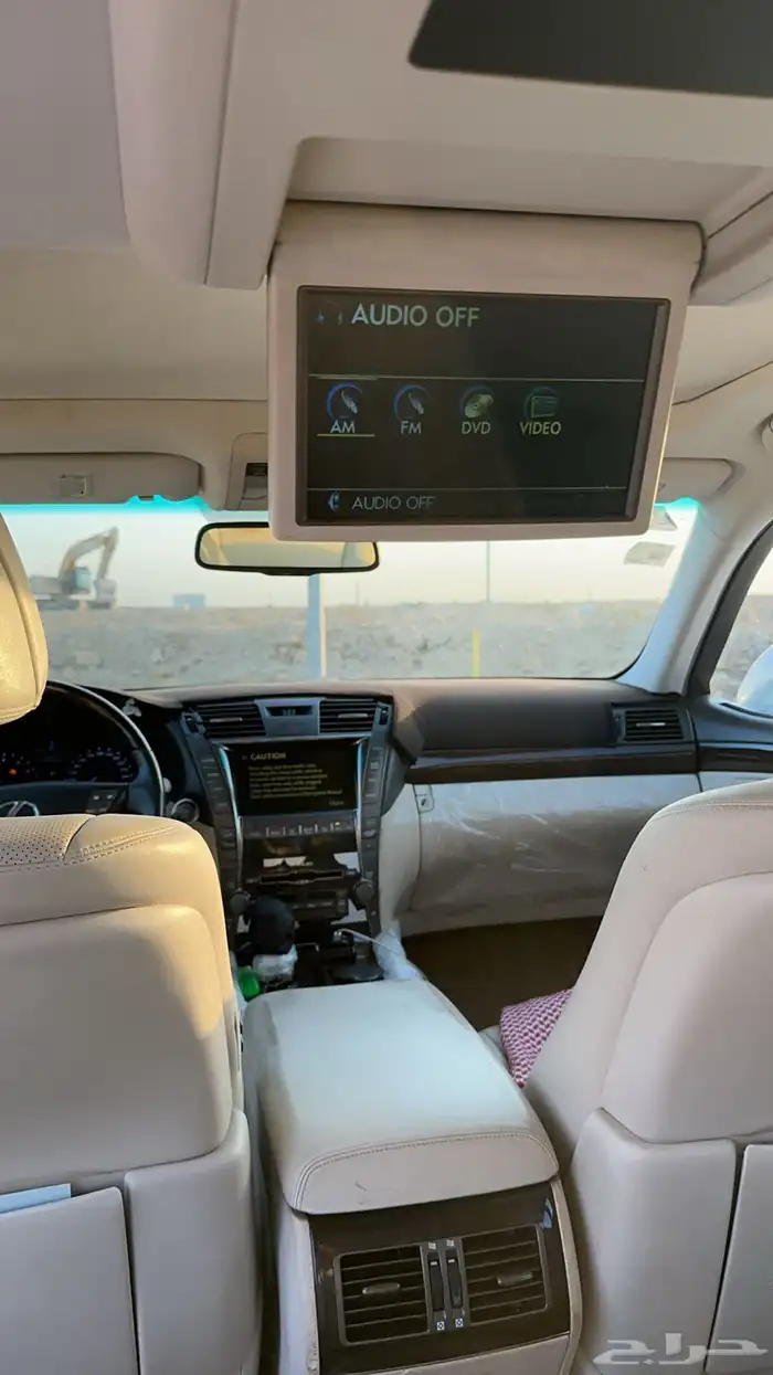 لكزس LS460 L سعودي عبدالطيف جميل 22