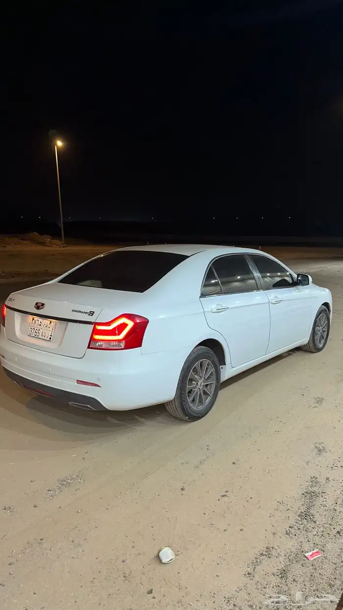 جيلي امجراند 2015 1