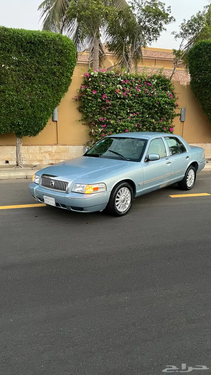 فورد جراند ماركيز ممشى قليل نظيف جدا 0