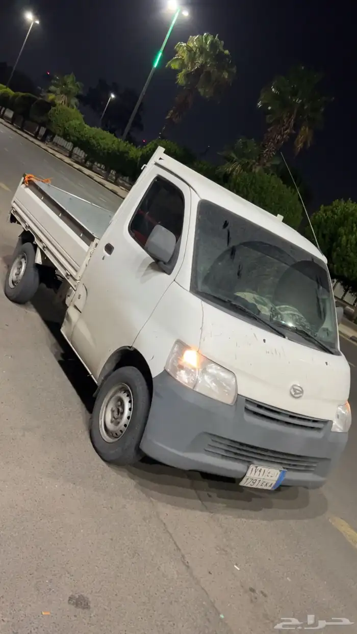 للبيع دباب ديهاتسو نظيف على شرط 1