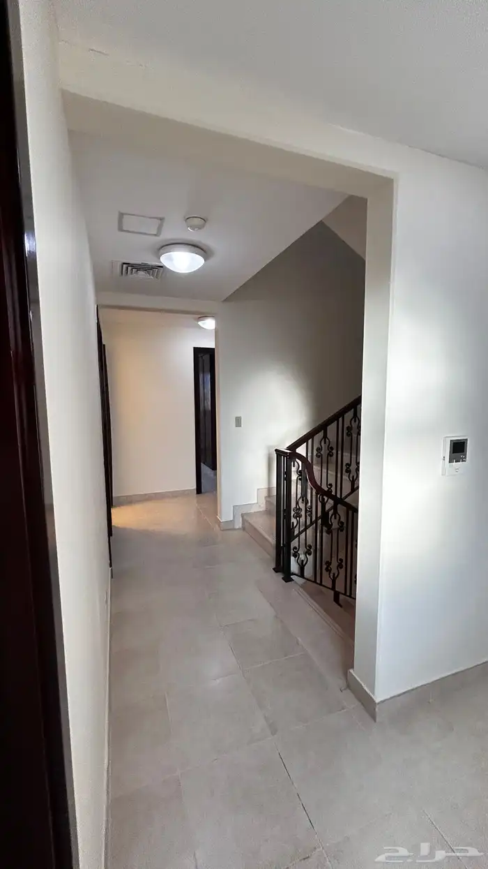 فيلا A1 للبيع في حي جلمودة 23