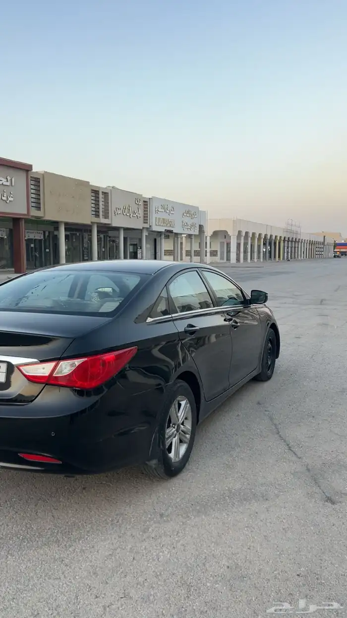 Sonata 2014 اللون أسود مجدو عي فحص استمارة جديد رش فقط باب 1