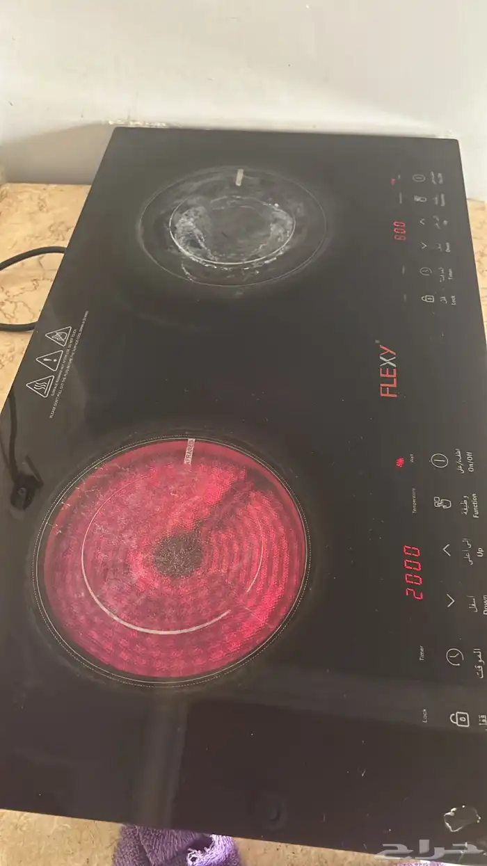 غرفة نوم وكنب وفرش مجلس مع تجهيزات كهربائية متفرقة للبيع 8