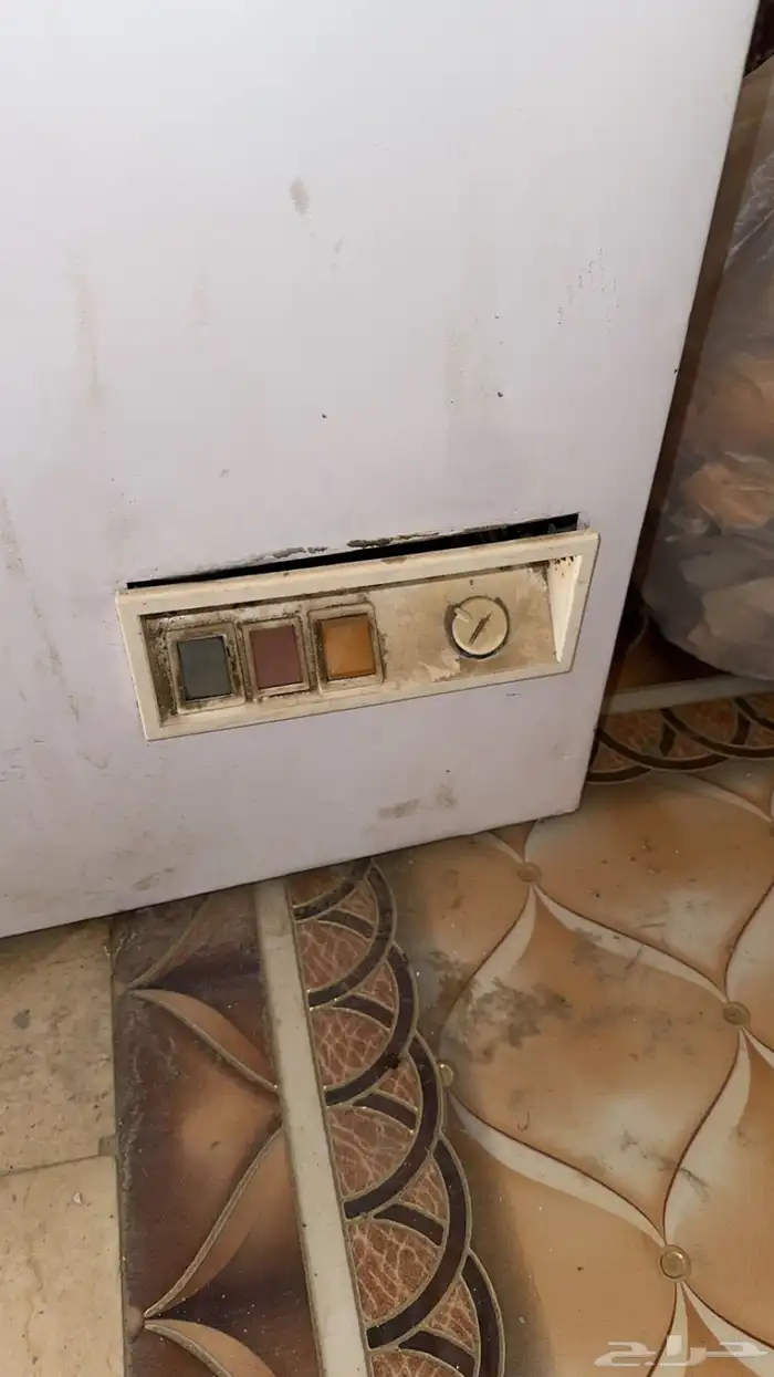 ثلاجه فريزر وجرات فول ومكينه بروست 3