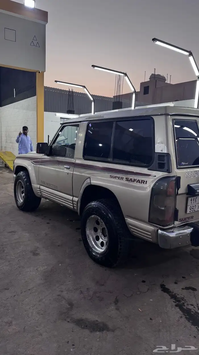 ربع نيسان 8
