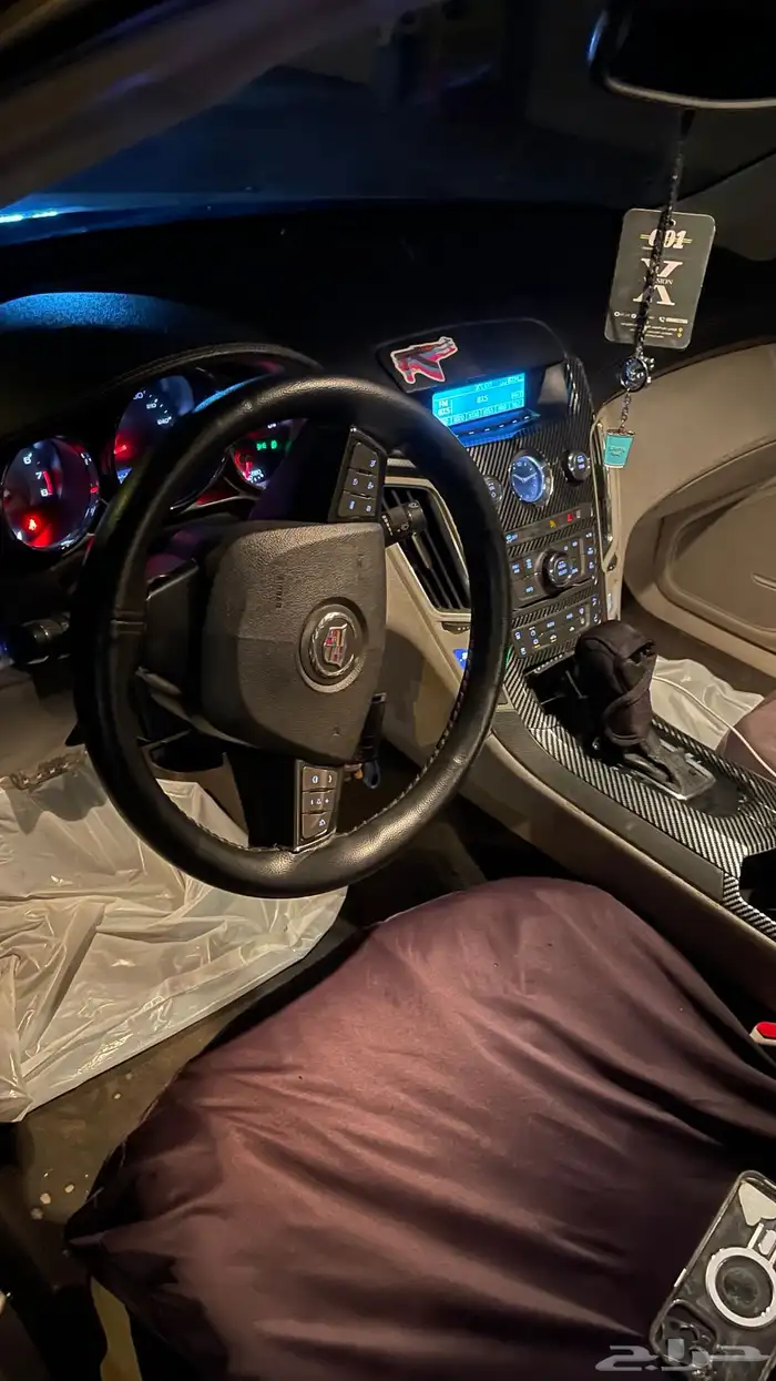 كاديلاك CTS v6 2012 للبيع او البدل المناسب 15