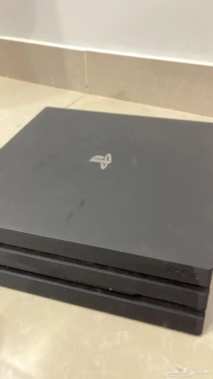بلاستيشن 4 برو نظيف على السوم 2