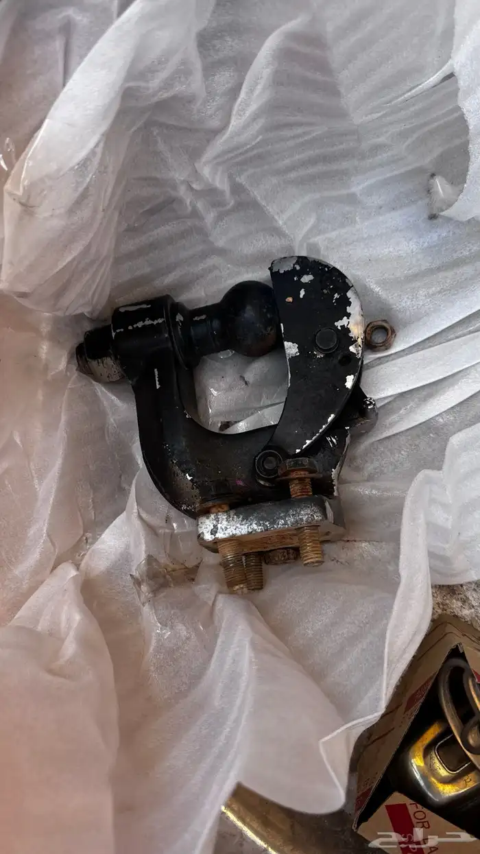 قطع غيار اغراض لاندكلوزر 98 2007 2