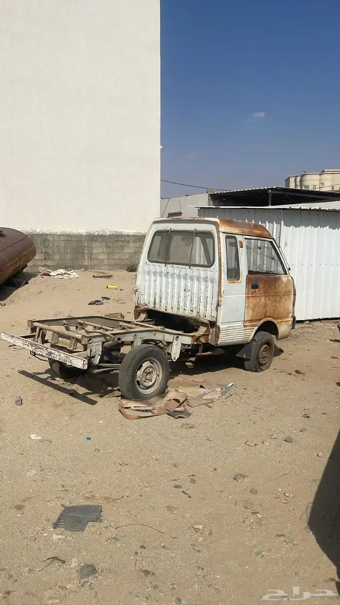 سيارات وقطع غيار 0