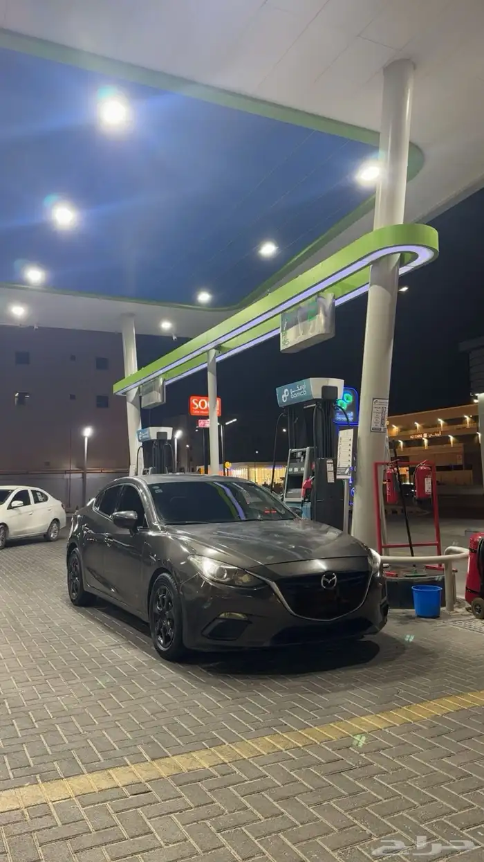 مازدا 3. 2015 4