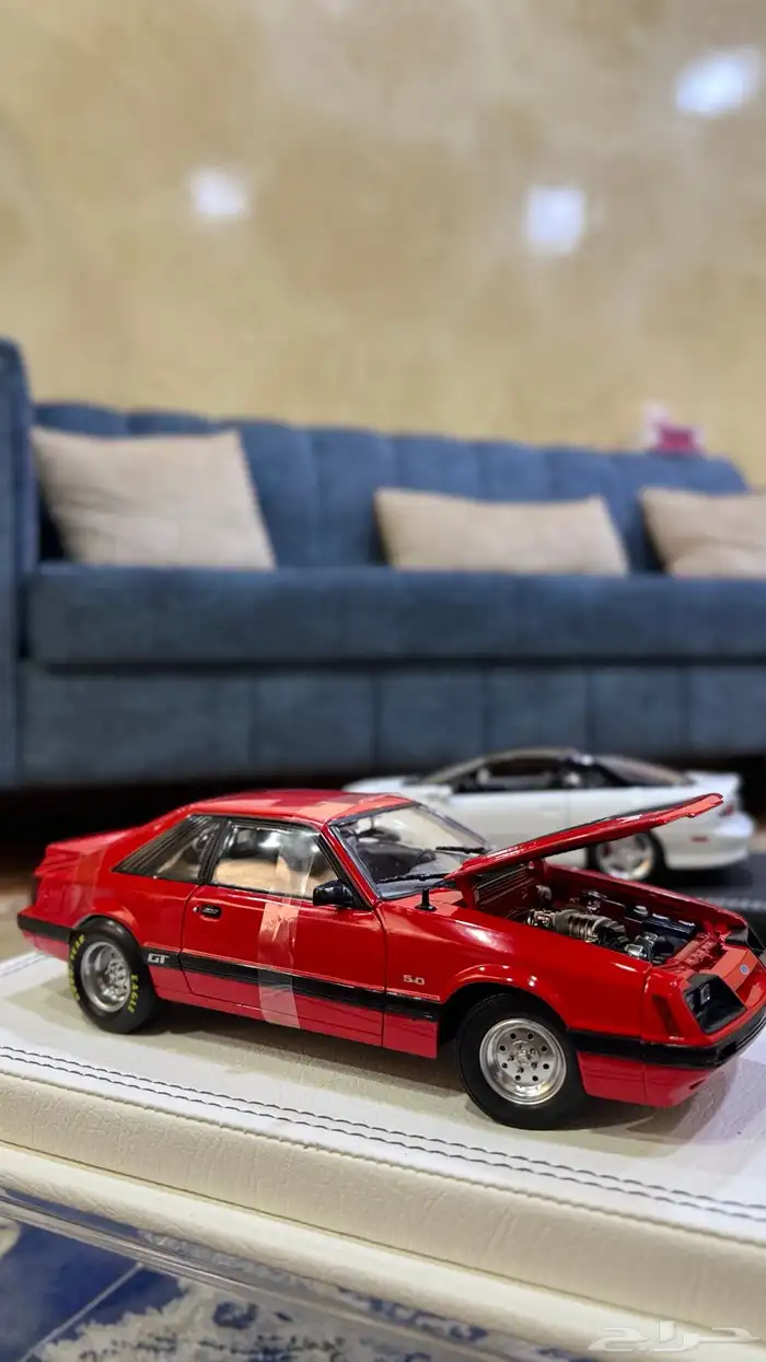 للبيع مجسمات سيارات كلها جديده بدون ملاحظات 4