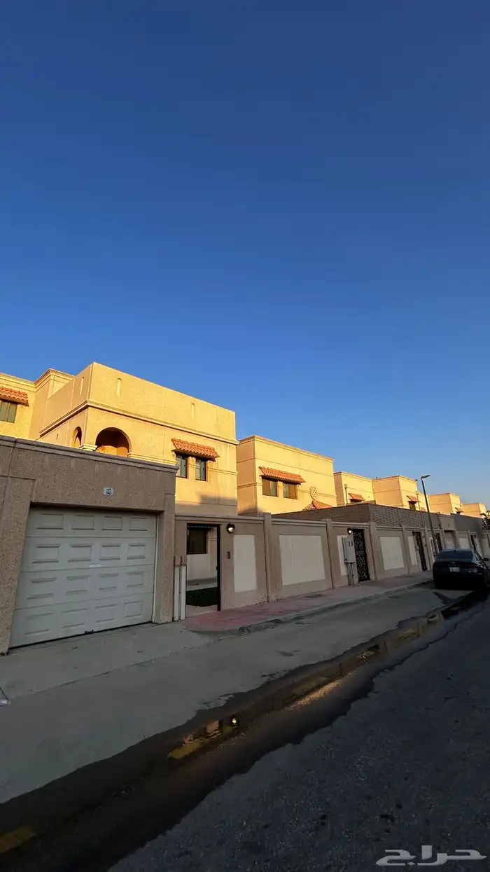 فيلا A1 للبيع في حي جلمودة 2