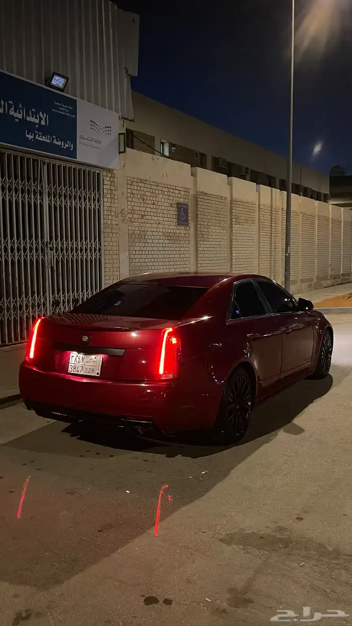 كاديلاك CTS v6 2012 للبيع او البدل المناسب 2