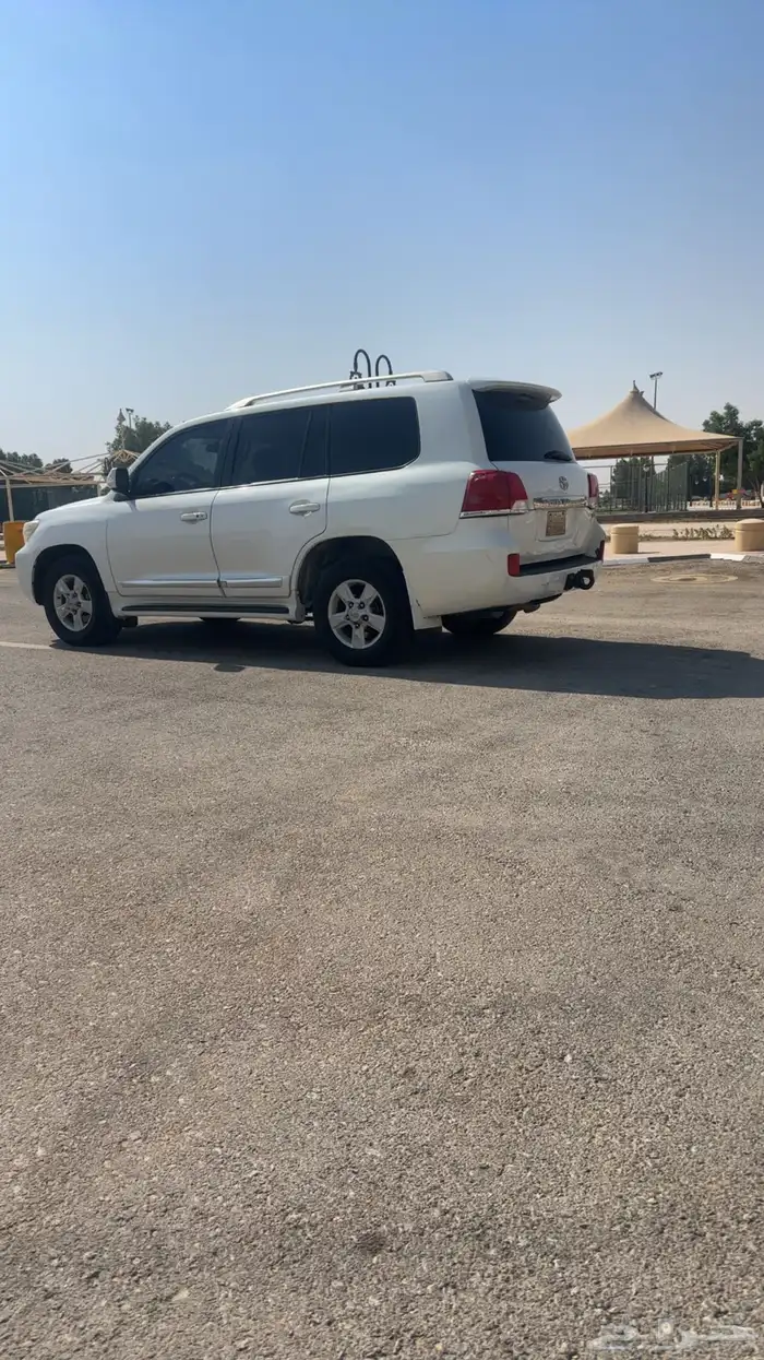 لاندكروزر 2012 3