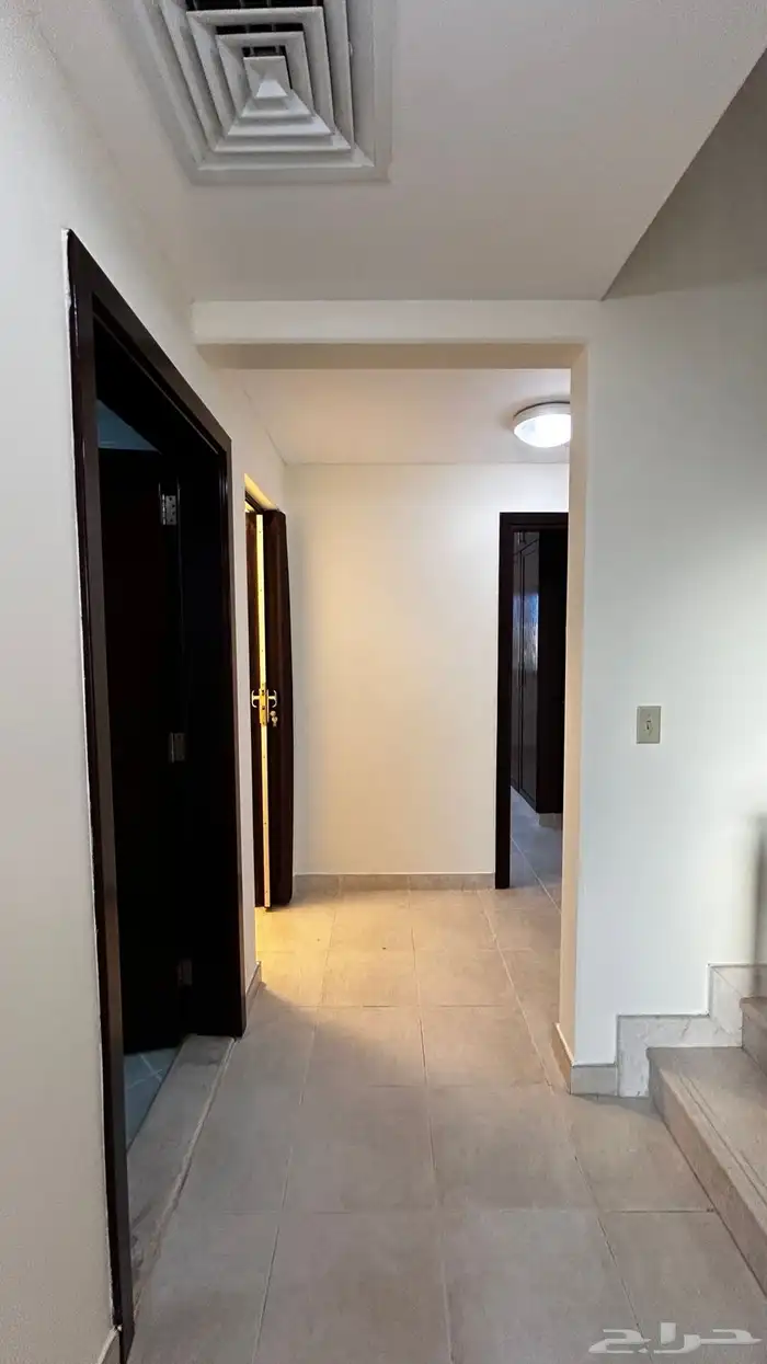 فيلا A1 للبيع في حي جلمودة 31