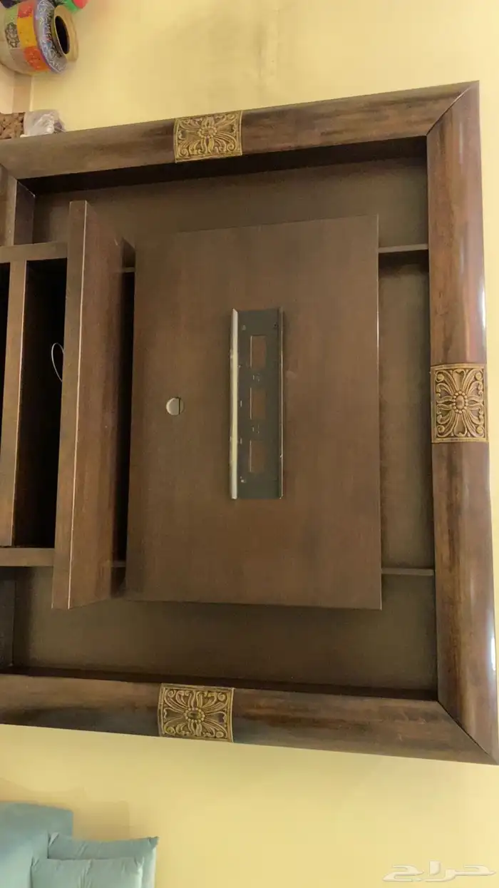 ديكور تلفزيون و بوفيه مع ادراج مع مرايه و طاولة دائريه 0