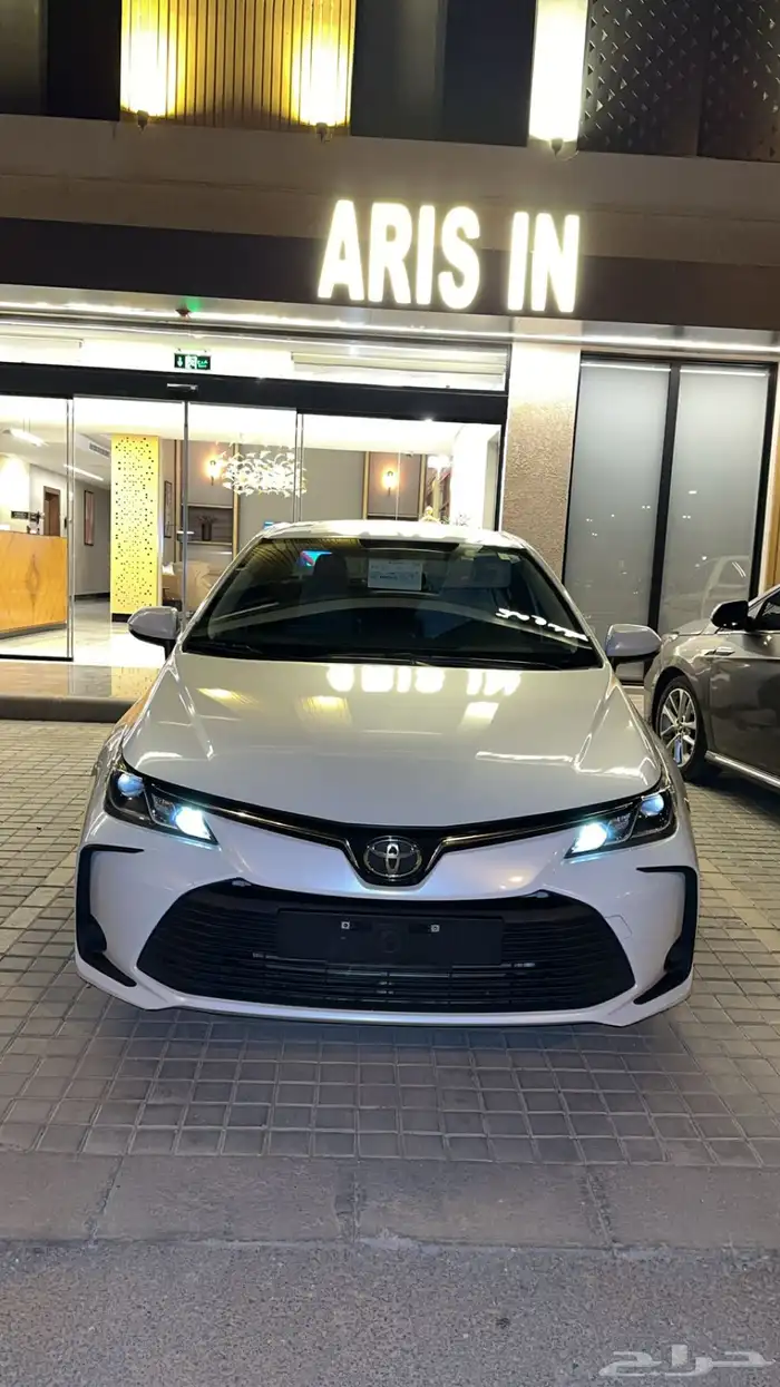 كورولا 2022 ستاندر 2000 cc 1