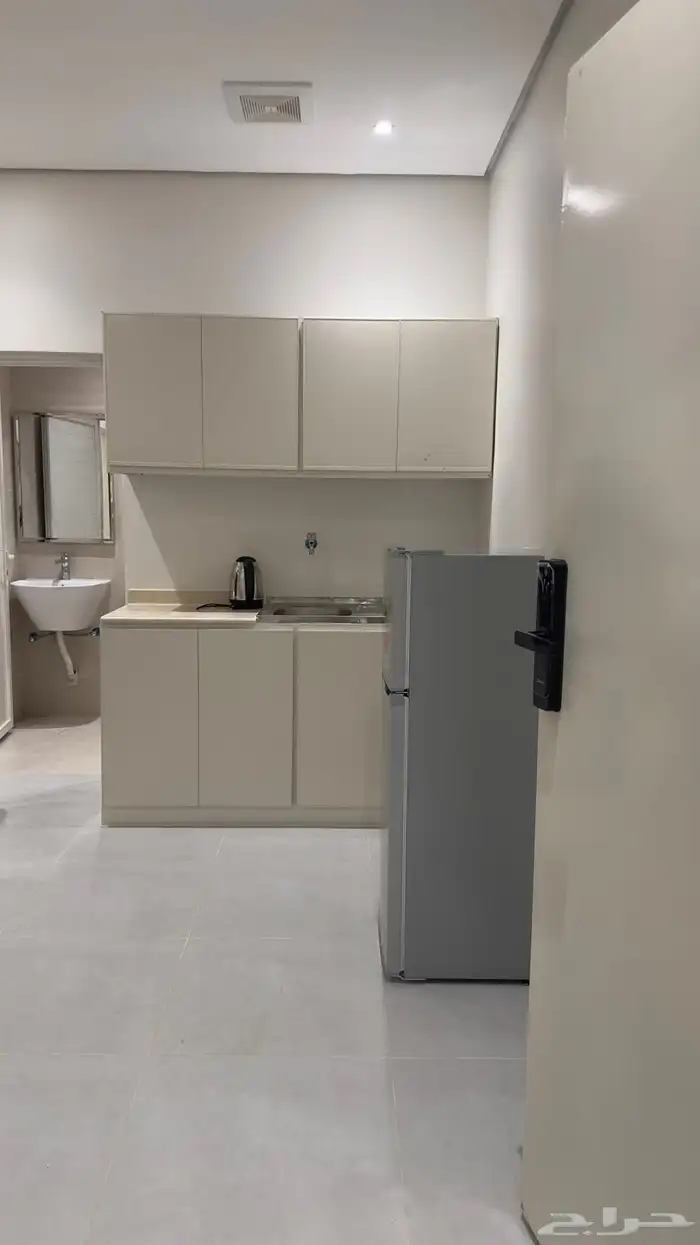 شقه للايجار 26